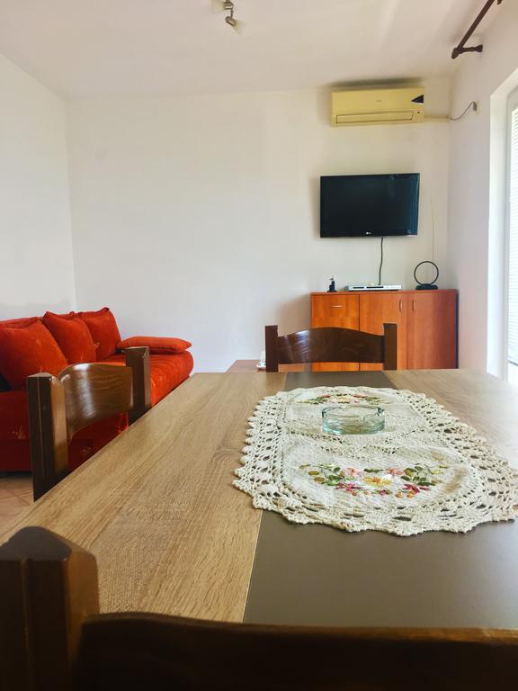 Milmaris Apartments 蒂瓦特 外观 照片