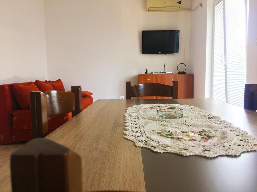 Milmaris Apartments 蒂瓦特 外观 照片