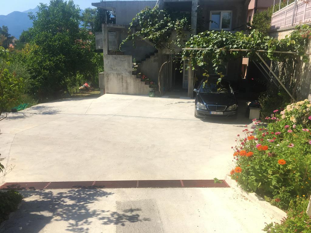 Milmaris Apartments 蒂瓦特 外观 照片